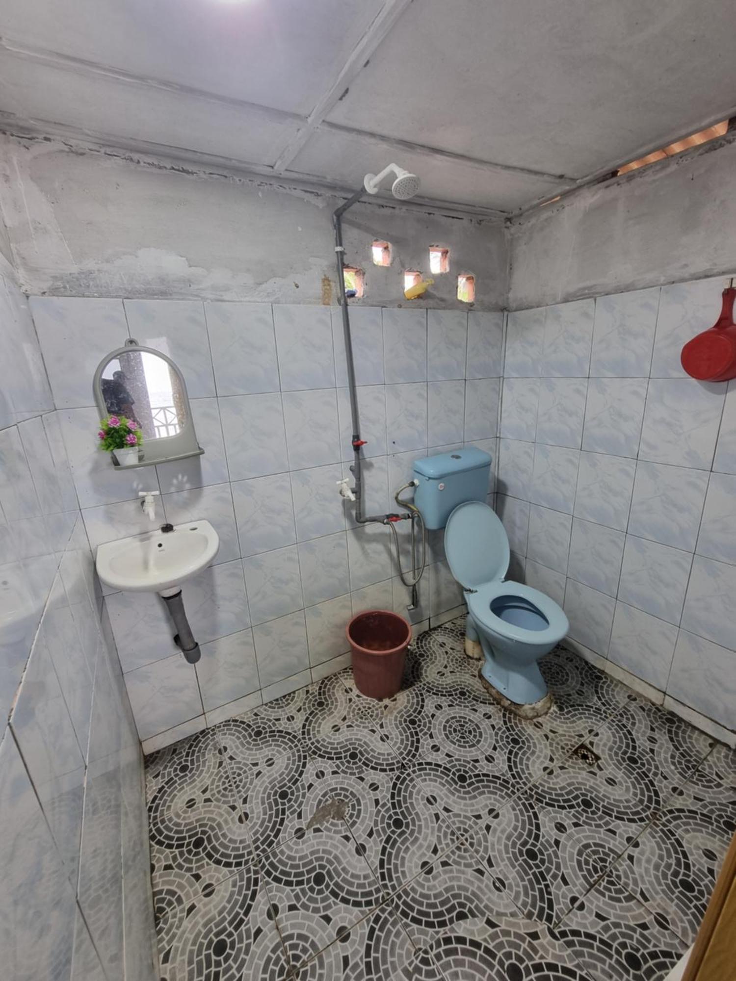 Mukut Seaview Hotel Kampong Mukut Phòng bức ảnh